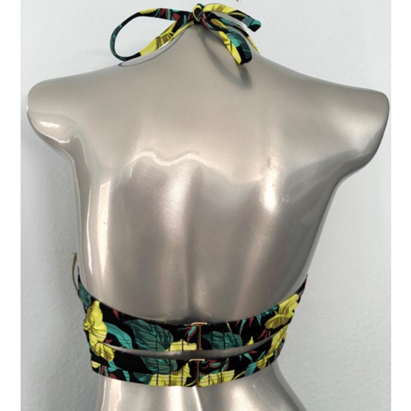 Victorias Secret Nwt Swim Bikini Top Long Line Strappy Sides Bombshell +2 Cups - Picture 6 of 7
